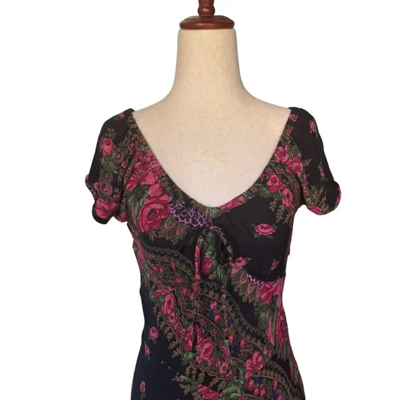 Vintage Rare Y2K Betsey Johnson Black Label Milkmaid Black Floral Roses Dress S